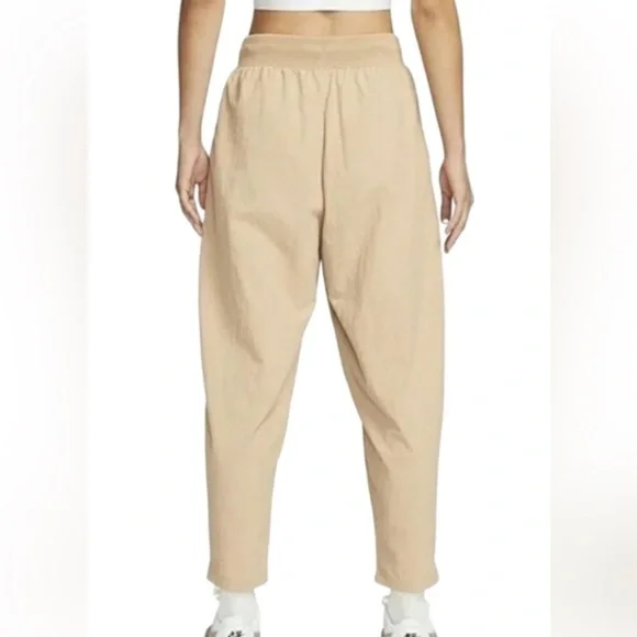 Nike Sportswear Essential Loose Fit High Waist Joggers Size S - Picture 3 of 11